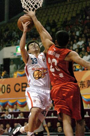 6500万欧解约条款明夏生效，每体：巴萨考虑明年夏窗引入凯恩（6500万欧违约金条款明夏启用，据每体：巴萨计划明年夏窗引进凯恩）