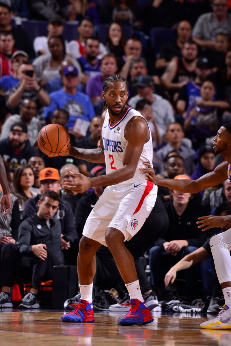 快船新阵容首秀，替补表现抢眼（快船新阵首演，替补群大放异彩）