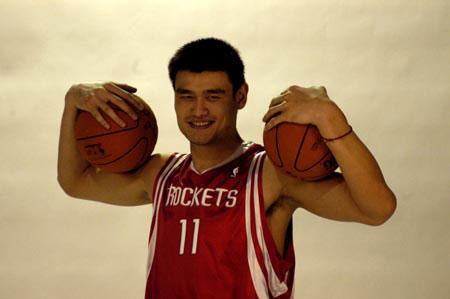 探寻圣诞的浪漫氛围（邂逅圣诞的浪漫气息）