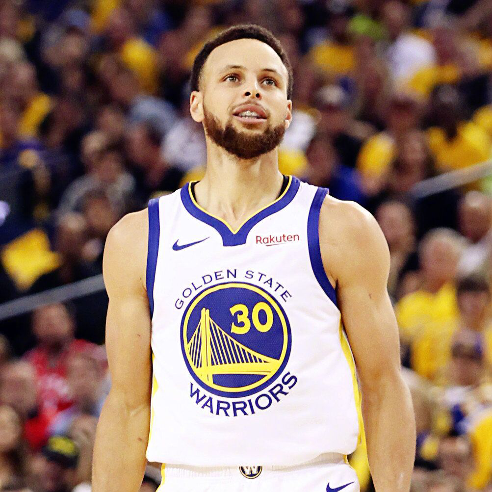 韦瑟斯庞&米奇合砍42分，难阻青岛遭遇赛季首败（韦瑟斯庞与米奇联手轰42分，青岛仍吞赛季首败）