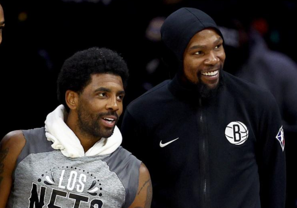 英格兰U21队11月大名单：里科-刘易斯、小贝林、吉滕斯入选（英格兰U21公布11月征召名单：里科-刘易斯、小贝林、吉滕斯在列）