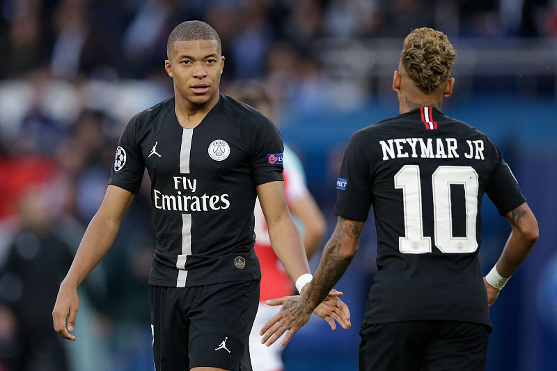 CBA比赛精彩瞬间：深圳队绝杀辽宁,（CBA高光时刻：深圳压哨绝杀辽宁）