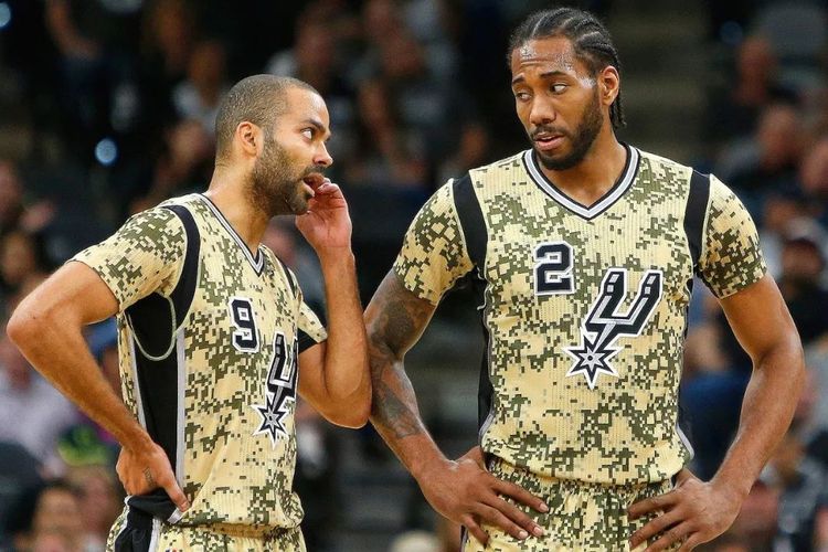 布达佩斯Major：NAVI 2-0横扫B8，3胜2负晋级8强淘汰赛（布达佩斯Major：NAVI 2-0零封B8，3胜2负挺进八强淘汰赛）