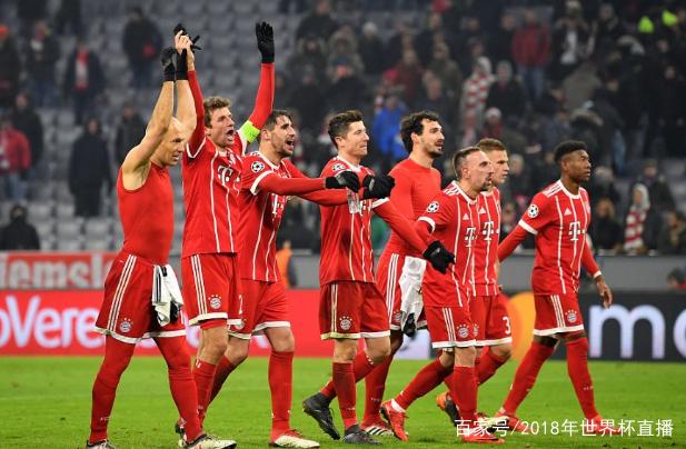 詹姆斯谈伤情：膝盖感觉一阵剧痛，内侧副韧带位置被顶到了（詹姆斯谈受伤：膝盖突发剧痛，内侧副韧带部位遭顶撞）