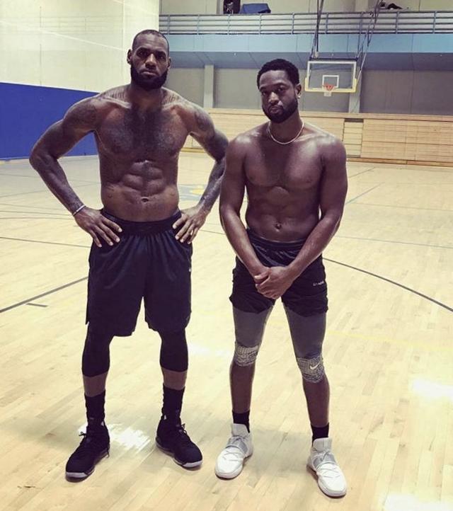 媒体人：23岁华裔中场瑞安-蒂格即将加盟上海海港（消息称23岁华裔中场瑞安·蒂格接近签约上海海港）